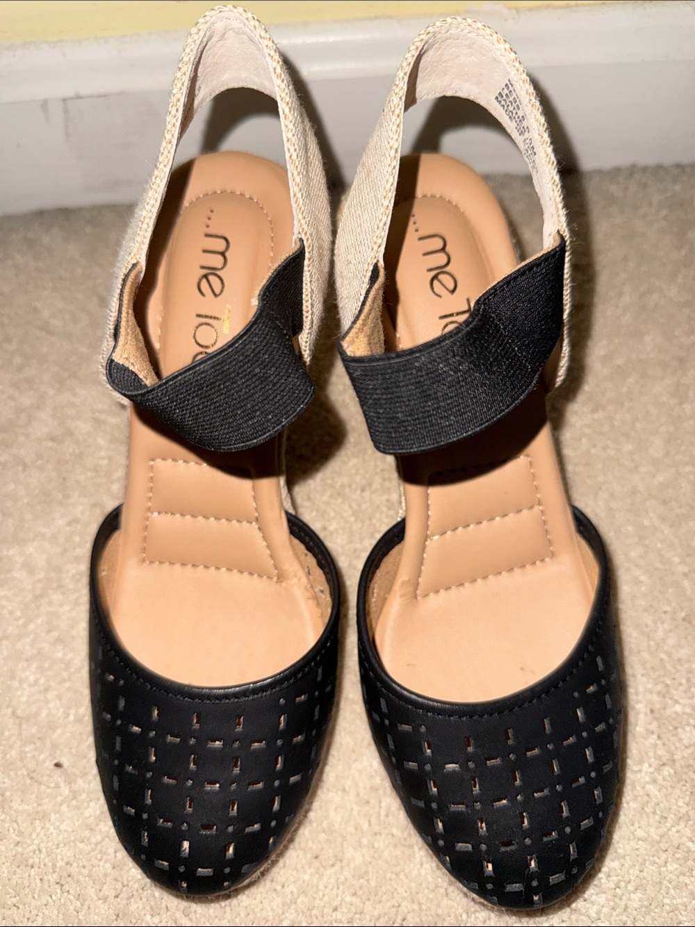 Me too Bess wedges size 6.5 - Picture 2 of 5